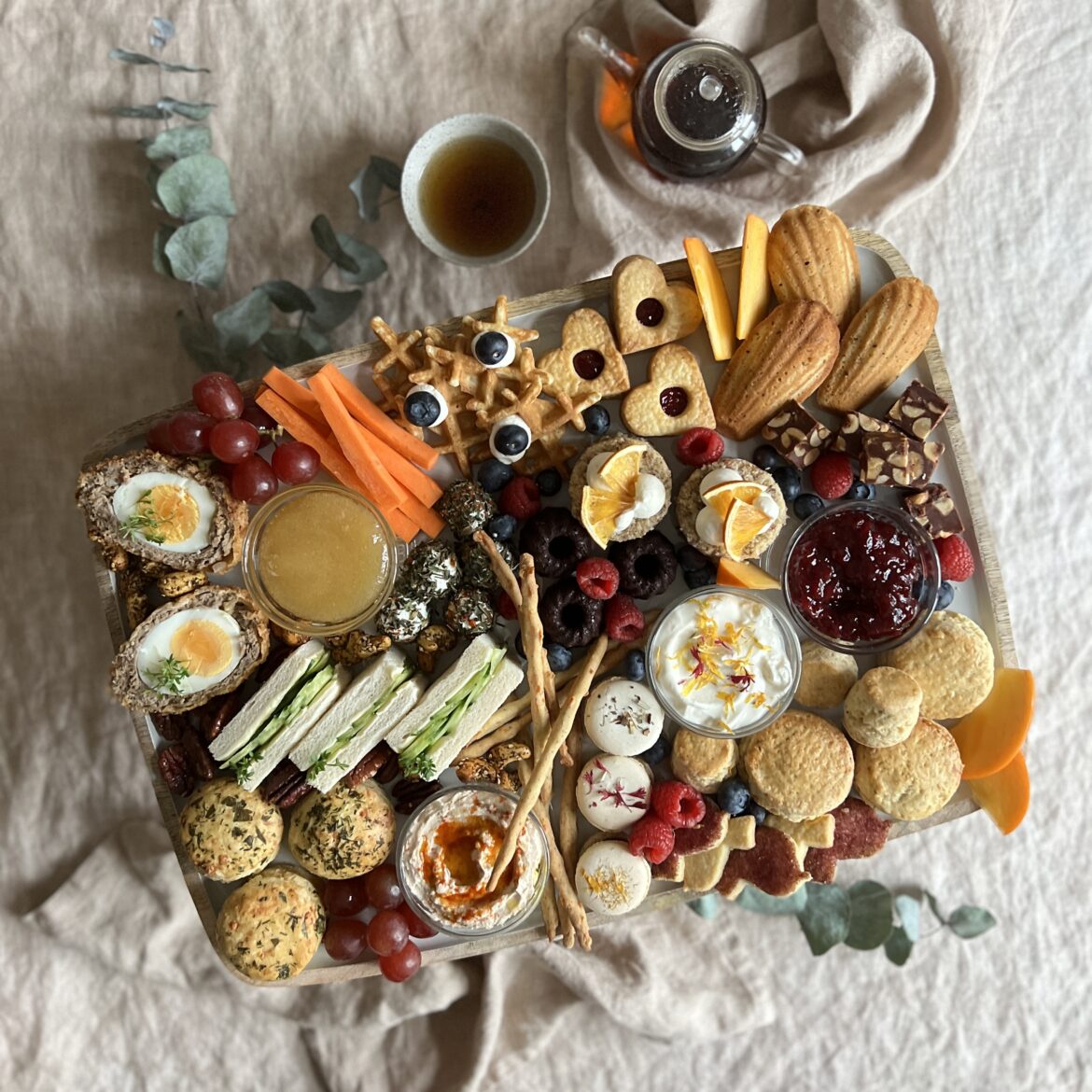 Afternoon-Tea-Board