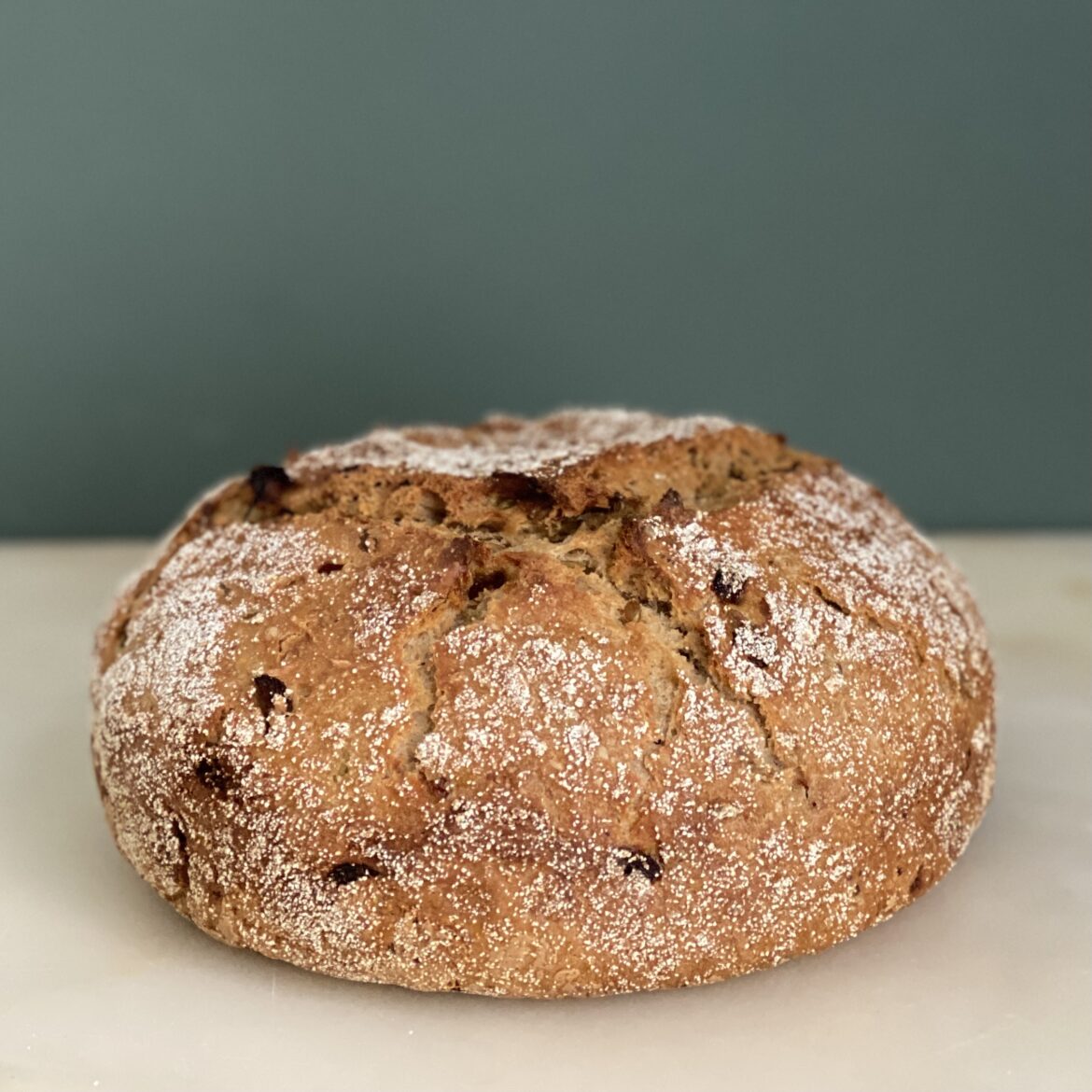 Freekeh-Aprikosen-Brot