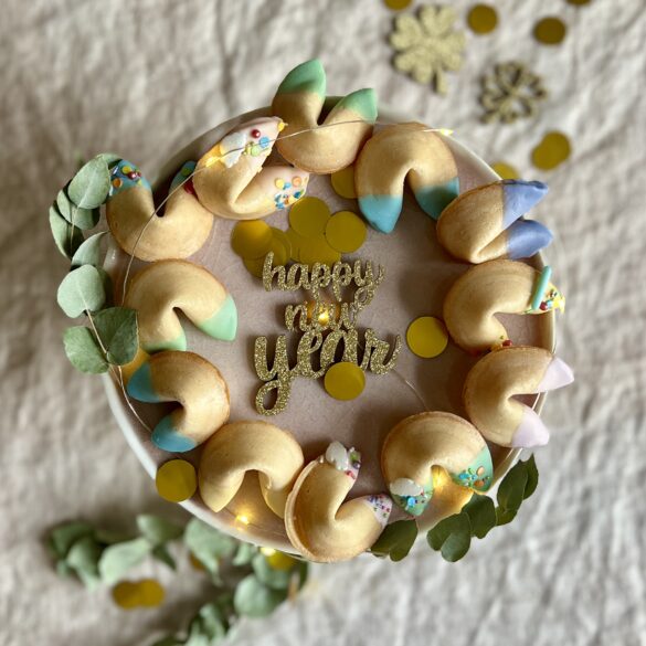 Heidelbeer-Pfirsich-Cobbler | Mrs T - süße Delikatessen Heidelbeer-Pfirsich-Cobbler | Mrs T - süße Delikatessen