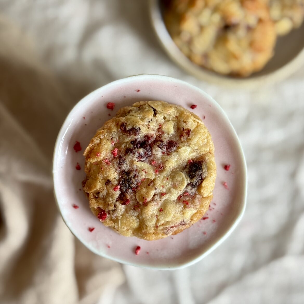 Himbeer-Mandel-Cookie