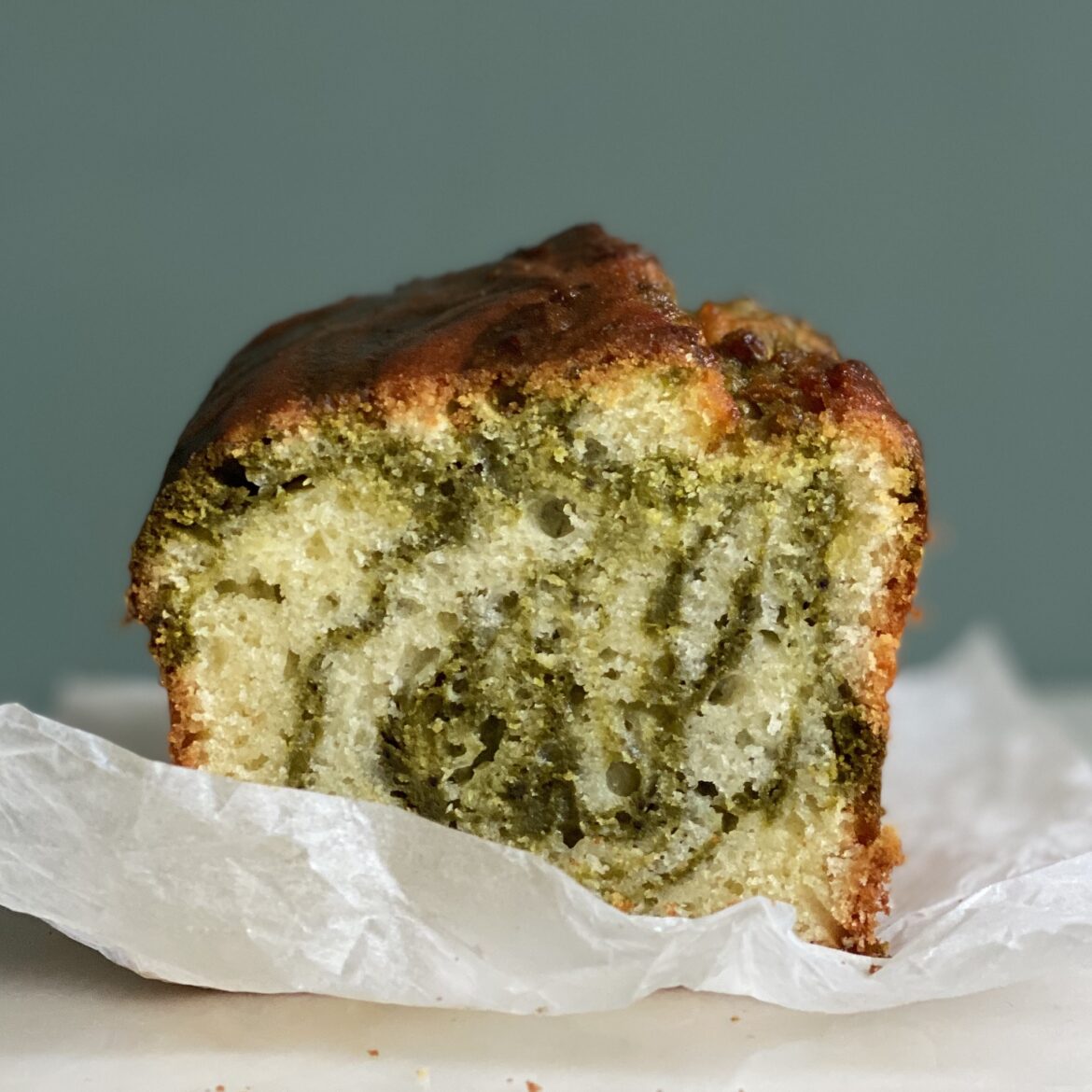 Matcha-Zitronenkuchen Zitronenkuchen mit Matcha Tee