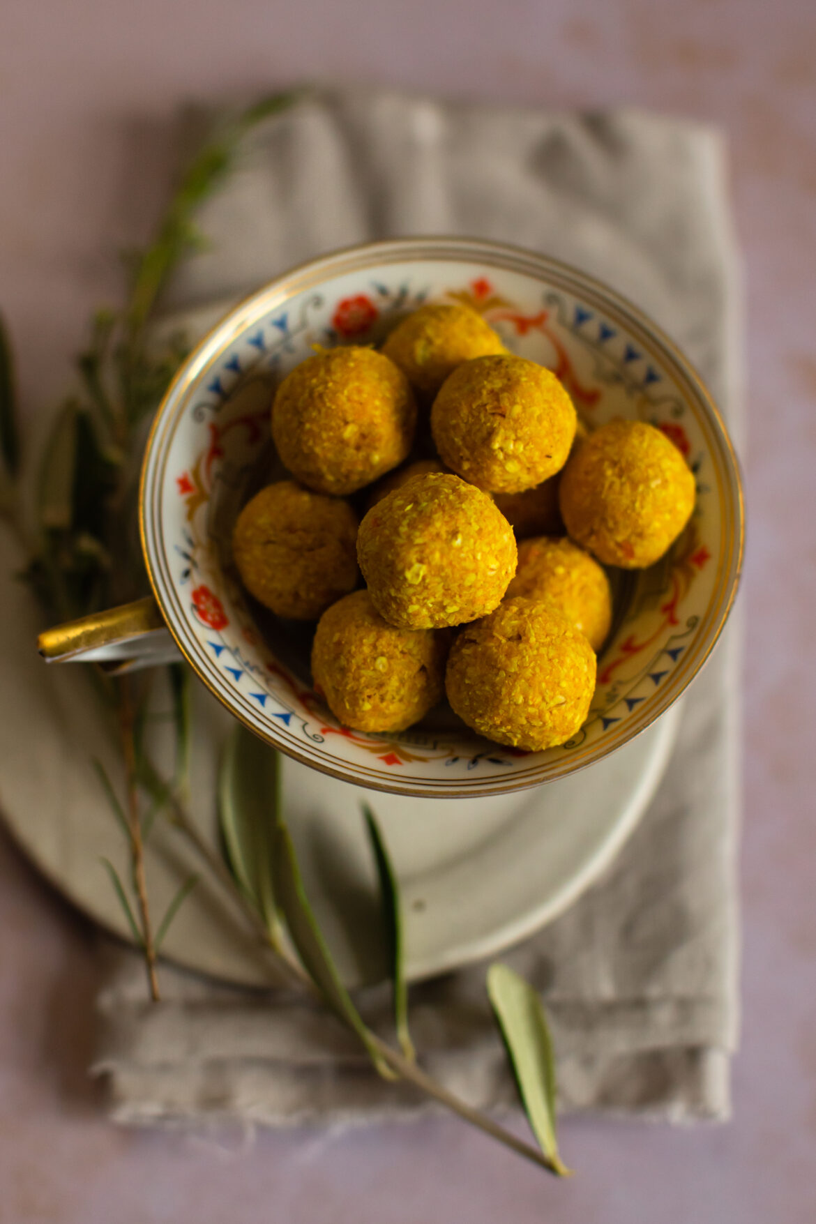 Kurkuma Kokos Energy Balls