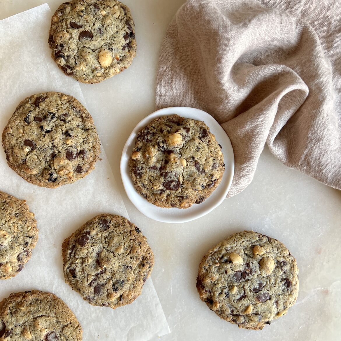 Schoko-Haselnuss-Kirsch-Earl-Grey-Cookie