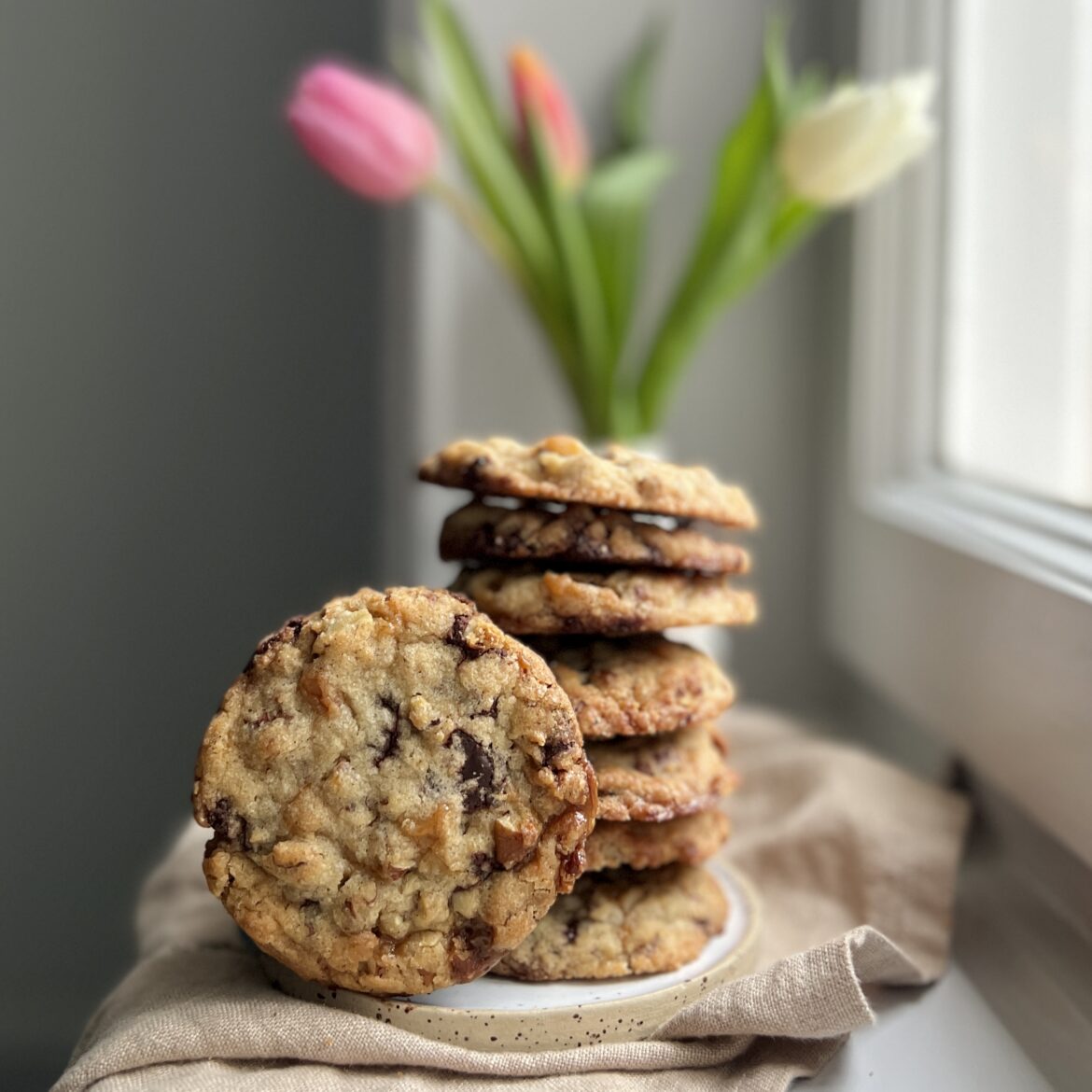 Schoko-Pekan-Karamell Cookies | Mrs T - süße Delikatessen